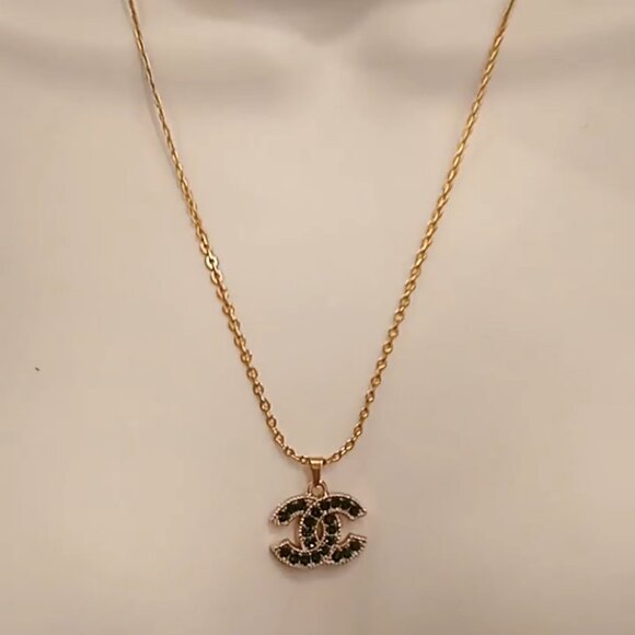 CHANEL BUTTON Jewelry - Necklace Pendant Rewarded From Authentic Chanel Zipper Pull